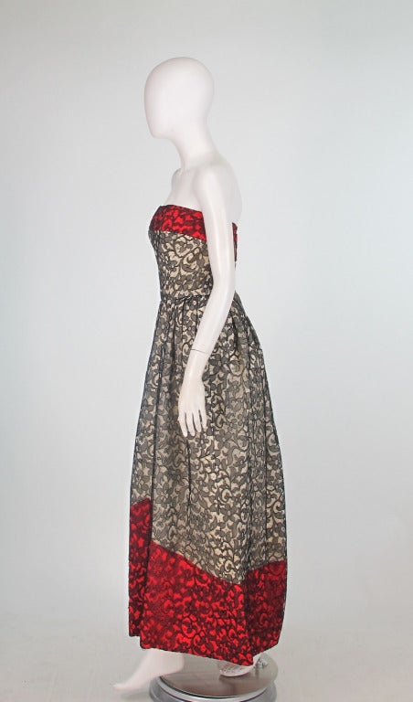 1963 silk Madeira lace evening gown from Bergdorf Goodman In Excellent Condition In West Palm Beach, FL