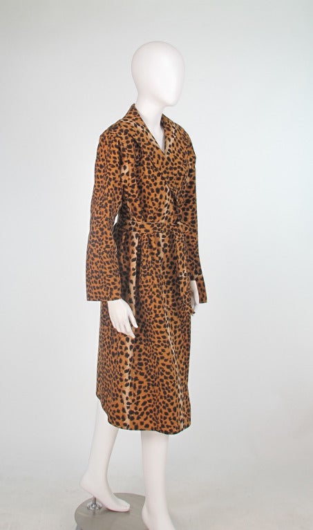 1980s Ultrasuede cheettah fur print trench coat In Excellent Condition In West Palm Beach, FL