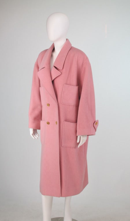1980s Chanel ballet pink chesterfield coat In Excellent Condition In West Palm Beach, FL