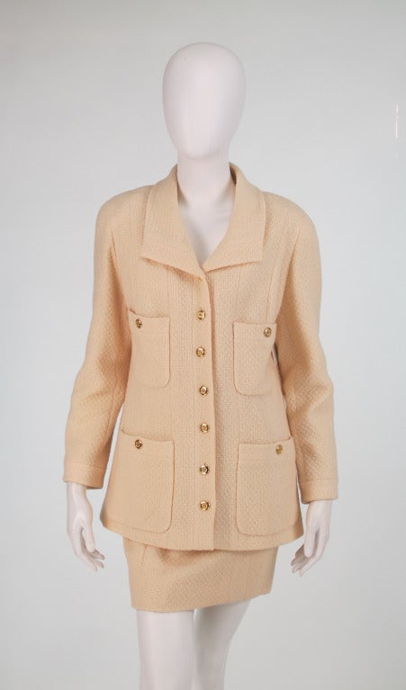 1990s Chanel ivory wool boucle suit