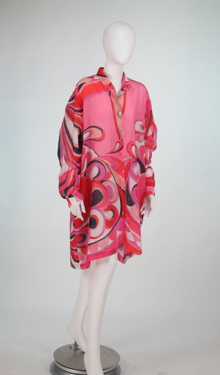 Emilio Pucci fine cotton caftan or button front tunic shirt...Long sleeves with button cuffs, button front with collar...Softest sheer cotton with an amazing Pucci print...Unworn...Marked size US12  EU42...

In excellent wearable condition... All