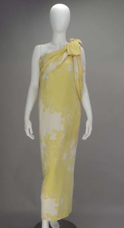 Levino Verna one shoulder gown