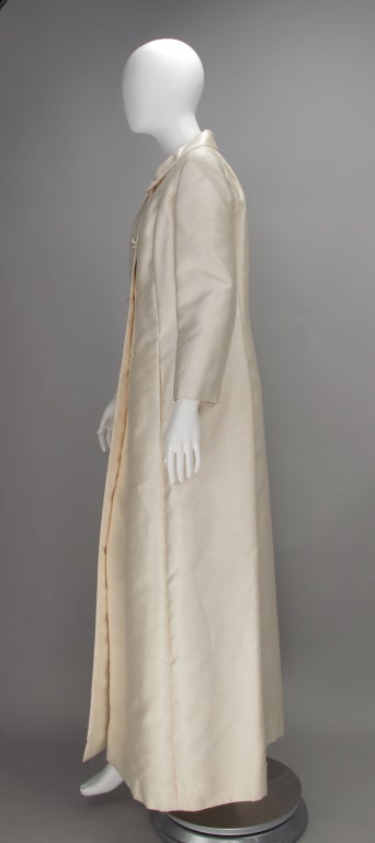 Women's 1960s Cream silk evening coat