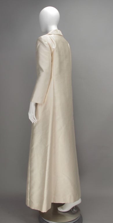 1960s Cream silk evening coat 1