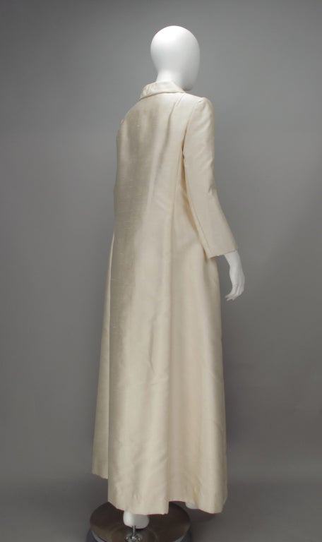 1960s Cream silk evening coat 3