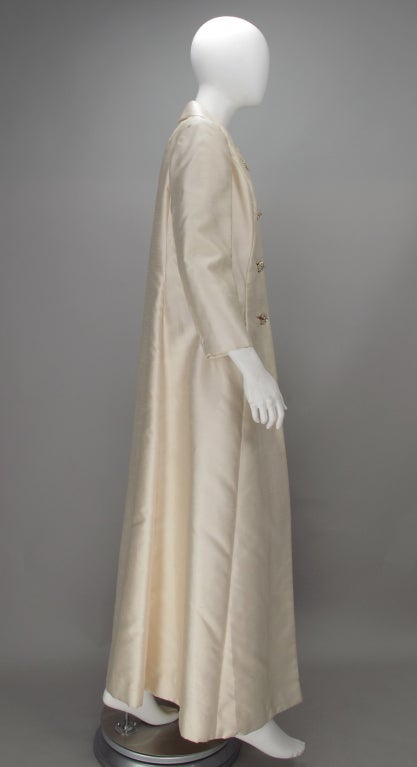 1960s Cream silk evening coat 4