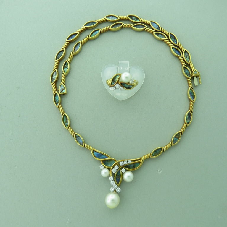 Gubelin Abalone Pearl Gold Necklace Earrings Set