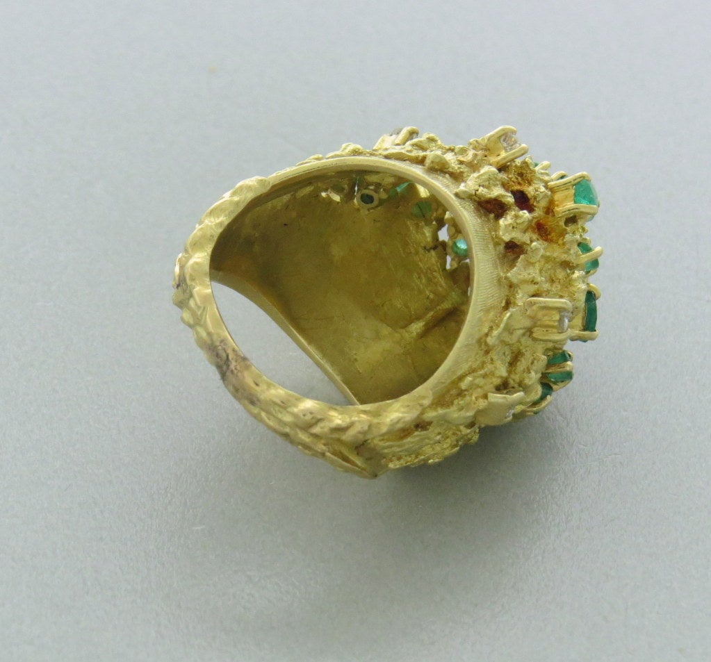 1970s H Stern Gold Diamond Emerald Ring In Excellent Condition In Lambertville, NJ