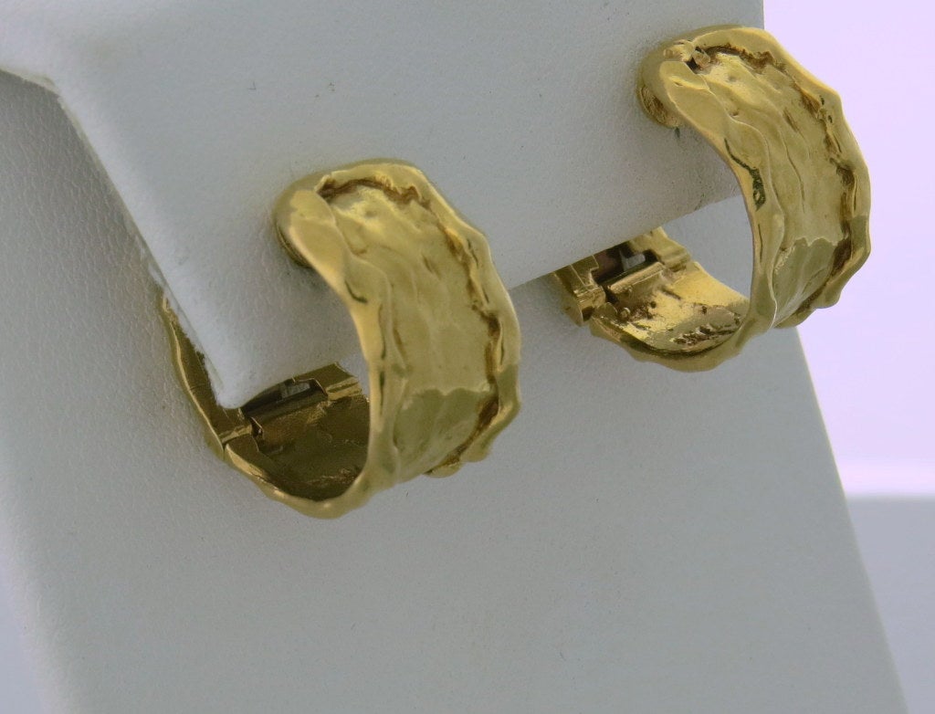 Women's 1970s Van Cleef Arpels Gold Hoop Earrings