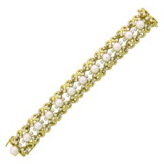 1960s Italian Classic Pearl Diamond Gold Bracelet