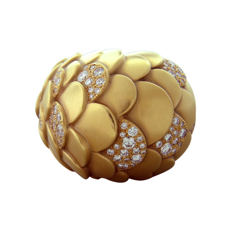 Pomellato Sirene Gold Diamond Dome Ring For Sale