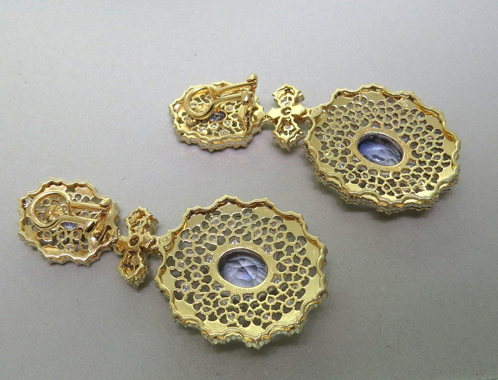 Important Buccellati Sapphire Diamond Earrings In Excellent Condition In Lambertville, NJ