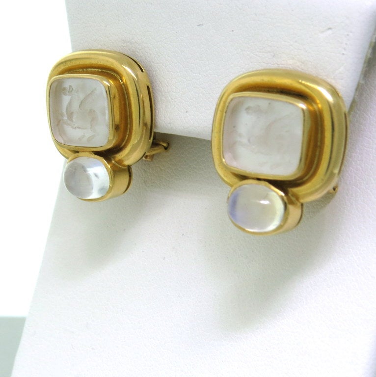 Elizabeth Locke 19k gold earrings with intaglio Venetian glass and moonstone. Earrings are 21mm x 19mm. Marked - 19k,Locke hallmark. Weight - 15.8gr