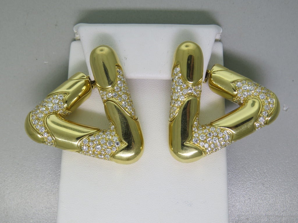 1980s Marina B large triangle 18k gold earrings with diamonds from Tom collection. Earrings are 40mm x 43mm. Diamonds approx. 0.64ctw VS/G. Marina - Italy,Marina B,a 960,1987,750. weight - 73.2g