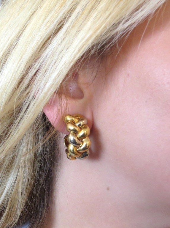 Women's Poiray Gold Braided Hoop Earrings