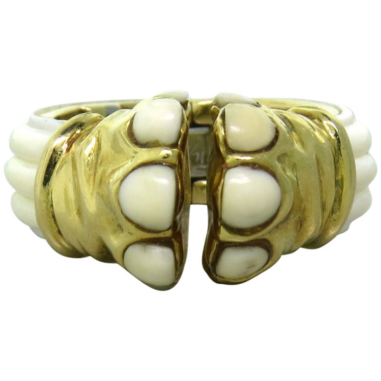 Donald Claflin Tiffany & Weißer Korallen-Elefanten-Ring