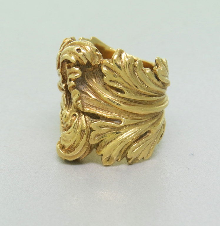 Vintage Buccellati 18k gold leaf ring, size 7, ring is 25mm at widest point. marked Buccellati,Italy,750. weight - 23.9g