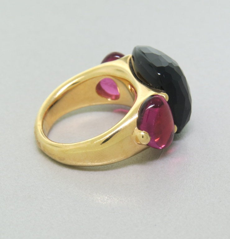 Pomellato Capri Onyx Pink Tourmaline Gold Ring In Excellent Condition In Lambertville, NJ