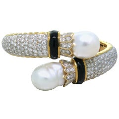Impressive Trio Enamel Pearl Diamond Gold Bangle Bracelet