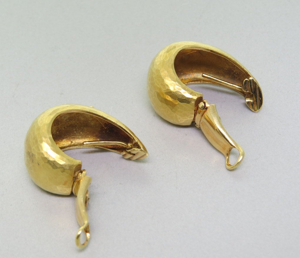 1993 Paloma Picasso Tiffany & Co. Gold Hoop Earrings In Excellent Condition In Lambertville, NJ