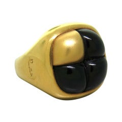 Pomellato Garnet Gold Cabochon Ring
