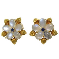 Retro 1940s Gold Moonstone Sapphire Earrings