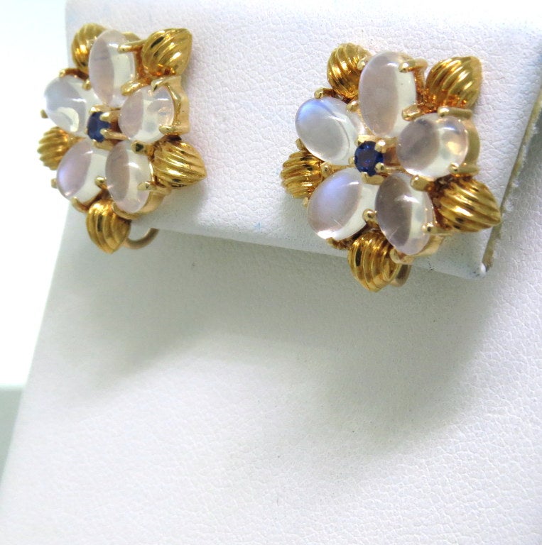 Retro 1940s Gold Moonstone Sapphire Earrings