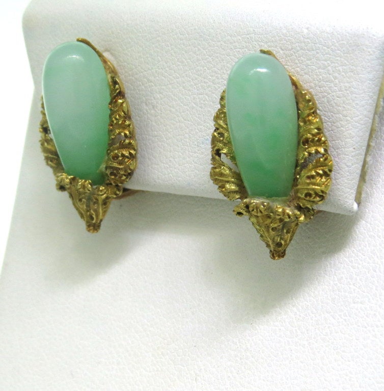 18k gold and jade Buccellati earrings,measure 23mm x 15mm. Jade stones measure 5.5mm x 7.7mm. Marked - Buccellati,750,Italy. weight - 11.1g