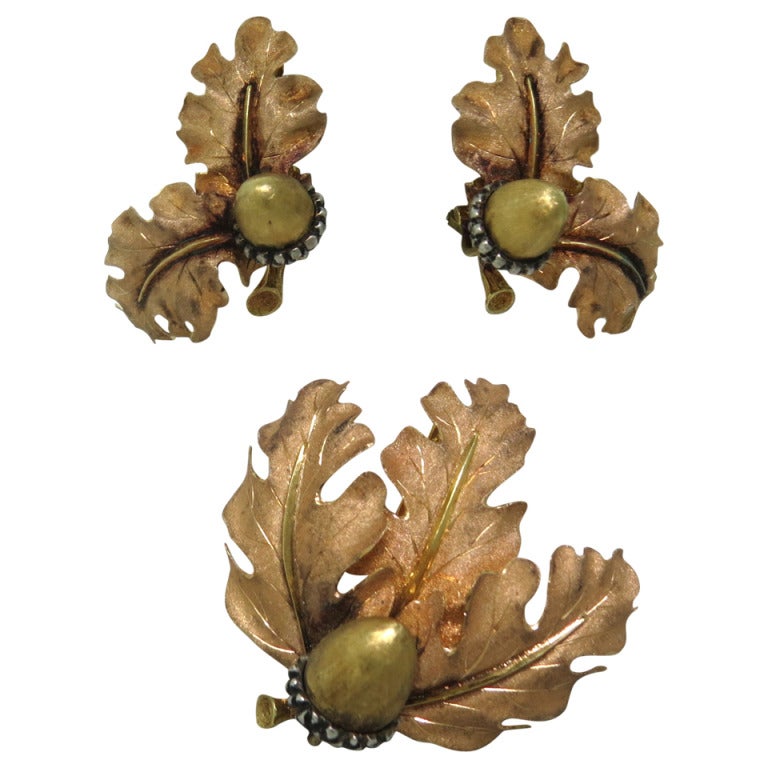 Buccellati Gold Acorn Earrings Brooch Set at 1stDibs
