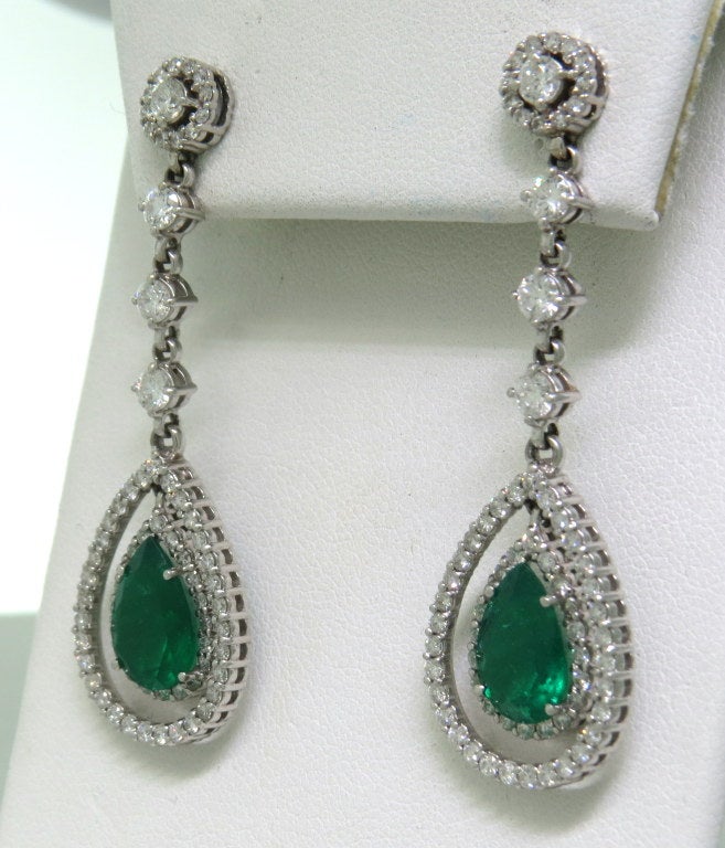 Impressive Emerald Diamond Gold Drop Earrings In Excellent Condition In Lambertville, NJ
