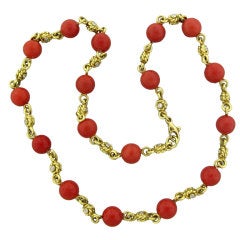 CASSIS Coral Bead Diamond Gold Necklace 