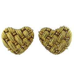 TIFFANY & Co Classic Large Heart  Gold Earrings