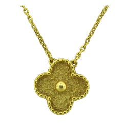 VAN CLEEF & ARPELS Alhambra Gold  Pendant Necklace