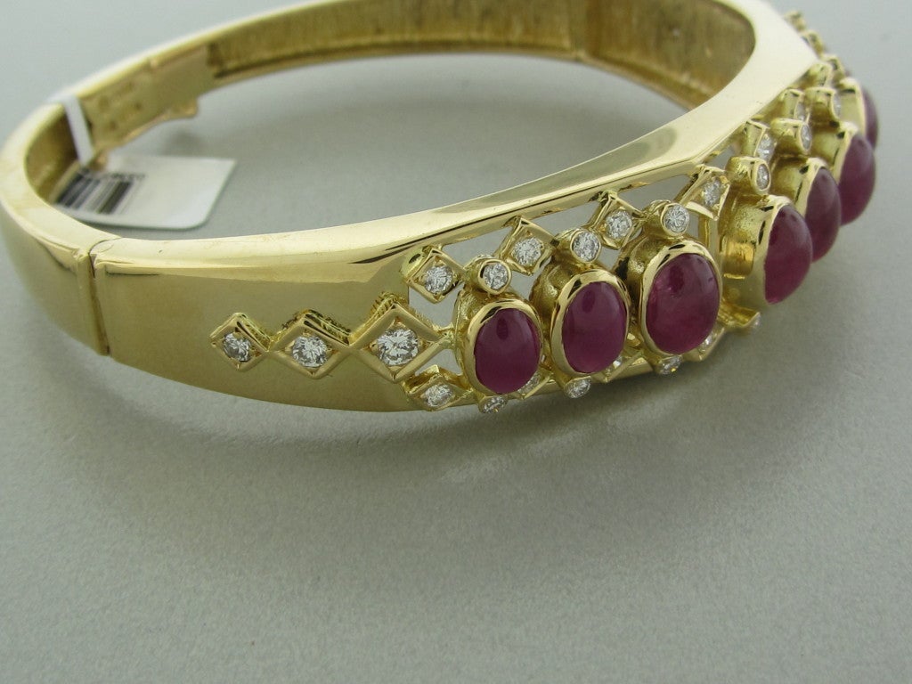 Women's LALAOUNIS  Arabesque Gold Diamond Ruby Bangle Bracelet