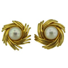 TIFFANY & CO Jean Schlumberger Gold Pearl Earrings