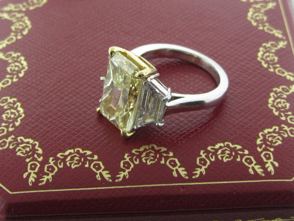 Yellow diamond engagement rings cartier