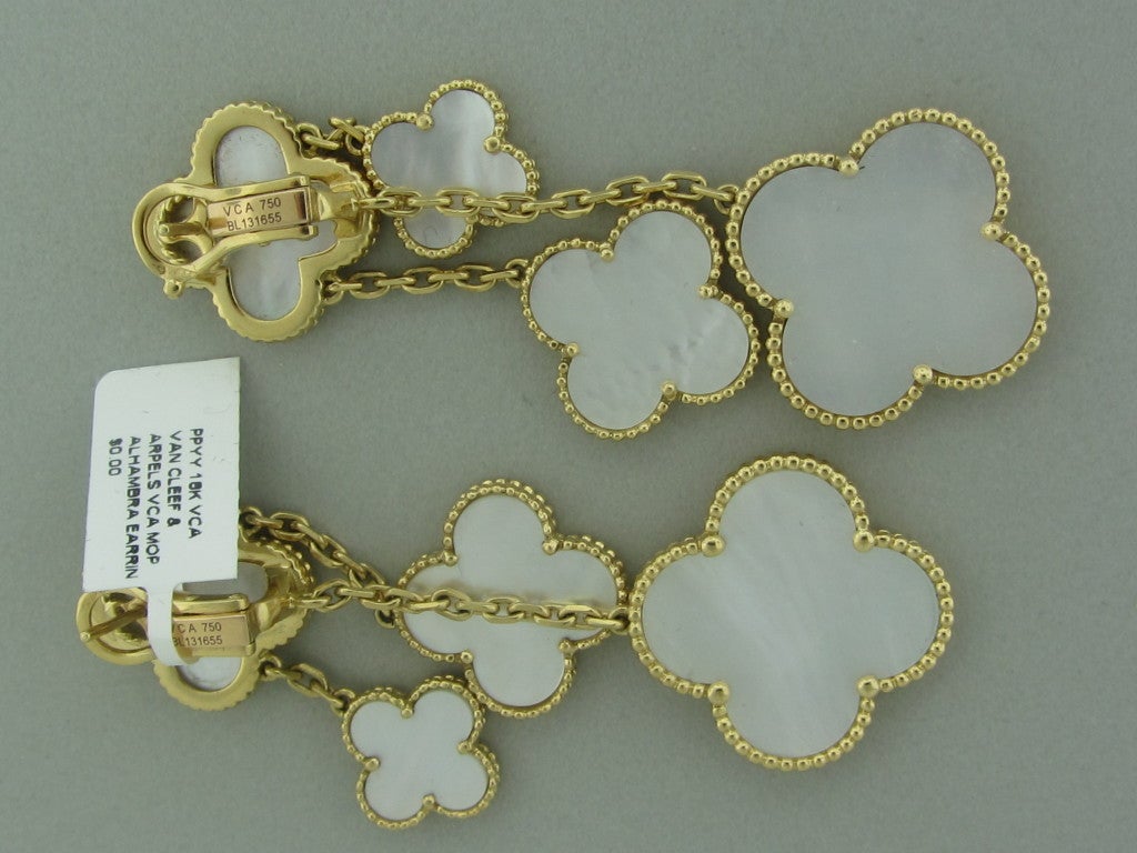 Metal:18K Yellow Gold Marked/Tested:VCA, 750, BL131655 Gemstones/Diamonds:Mother Of Pearl Clarity: n/a Color: n/a Measurements:Earrings - 75mm x 37mm (1 Inch = 25mm) Weight:33.2g