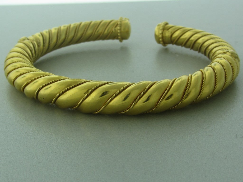 18K YELLOW GOLD,MEASUREMENTS-BRACELET WILL FIT UP TO 7 1/2