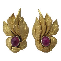 BUCCELLATI Gold Ruby Cabochon Leaf Motif Earrings