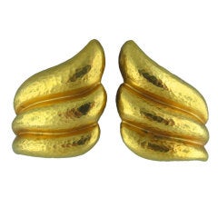 ZOLOTAS Gold Wing Motif Earrings