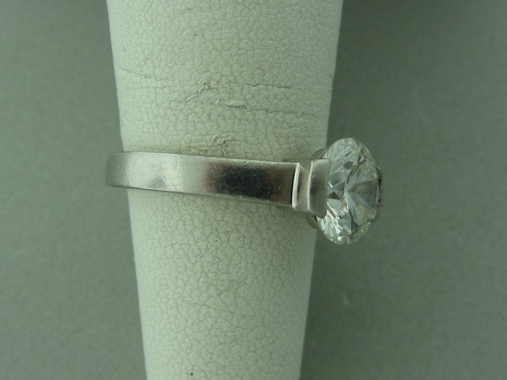 Platinum, DeBeers, D.B., 950, A0602 Gemstones/Diamonds:Diamonds - 2.00ct Clarity: VS2 Color: J Measurements:Ring Size 5.25 (Inch = 25mm) Weight:7.3g .