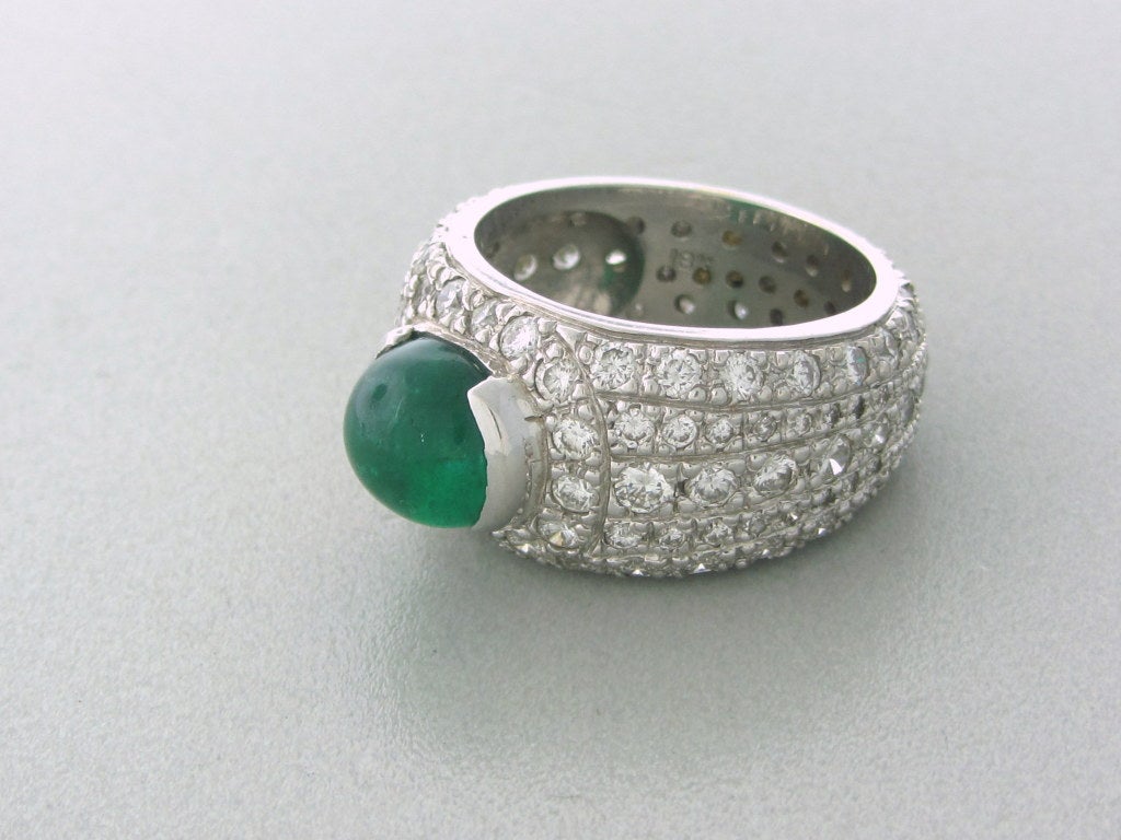 Impressive Gold Diamond Emerald Cabochon Ring In Excellent Condition In Lambertville, NJ