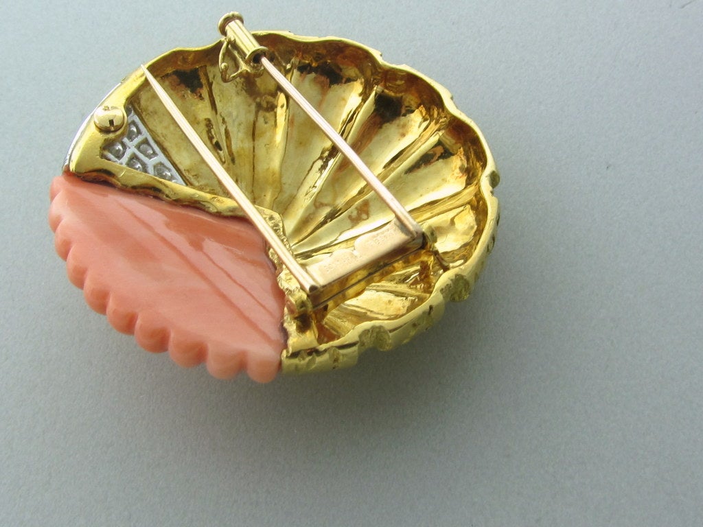Van Cleef & Arpels Gold Diamond Carved Coral Brooch In Excellent Condition In Lambertville, NJ