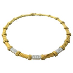 Classic Van Cleef & Arpels Gold Diamond Necklace