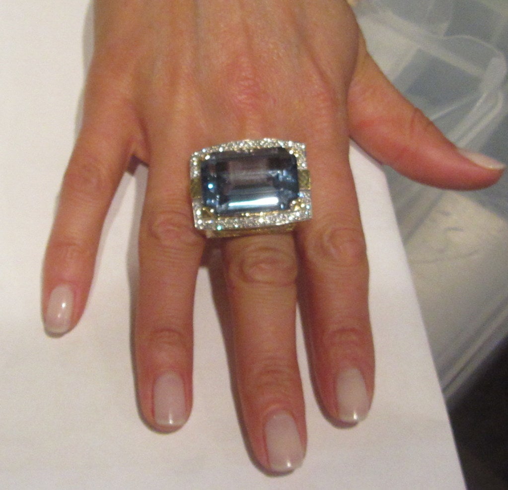 David Webb Gold Platinum Diamond Aquamarine Ring 1