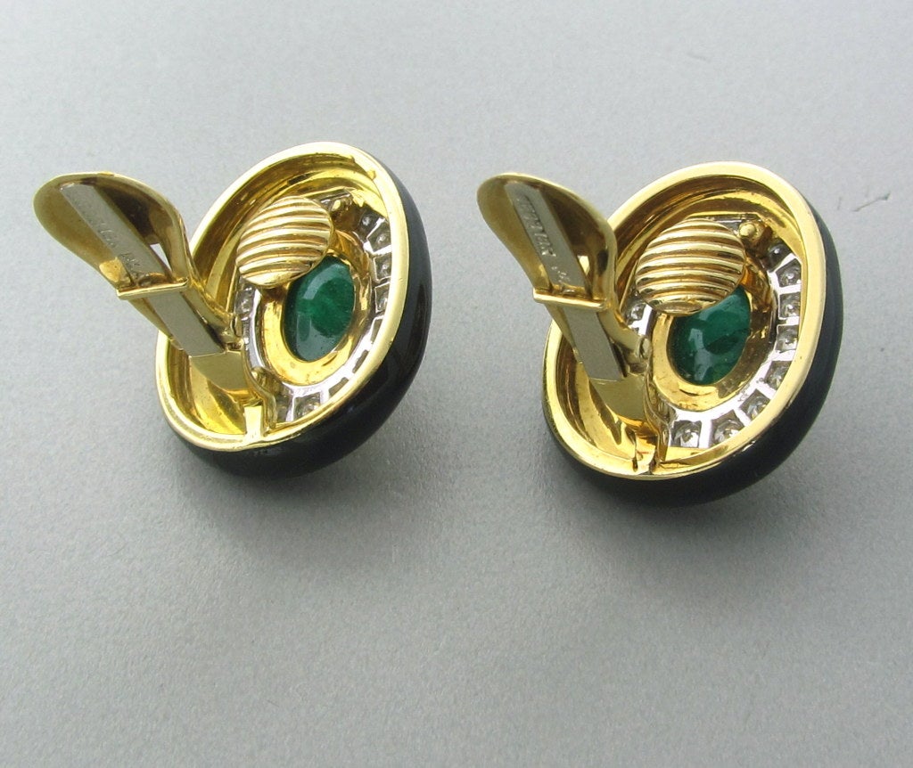 David Webb Platinum Gold Diamond Emerald Enamel Earrings In Excellent Condition In Lambertville, NJ