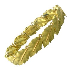 Bracciale con foglie d'oro di Buccellati