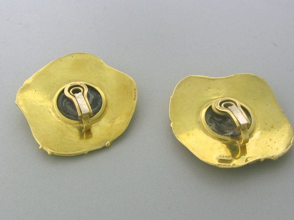 18K YELLOW GOLD
EARRINGS - 46mm x 45mm
MARKED:GAGE, ENGLISH GOLD ASSAY MARKS

WEIGHT:45.5g