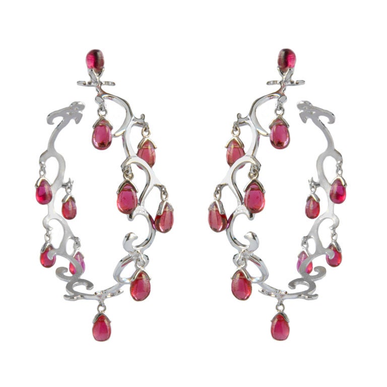 Hoop Earrings of White Gold and Rubellite For Sale