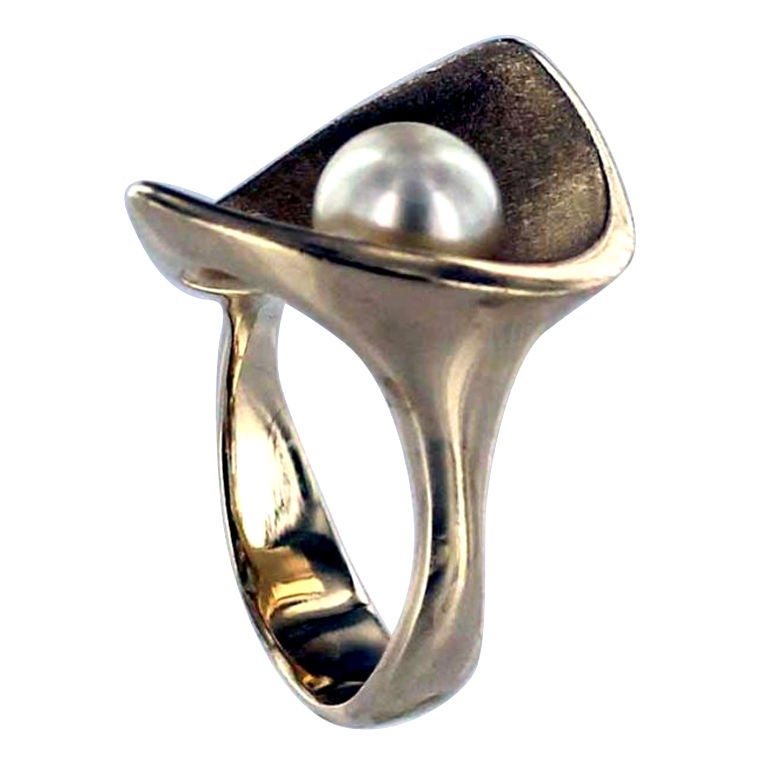 Ed Wiener gold and pearl ring For Sale